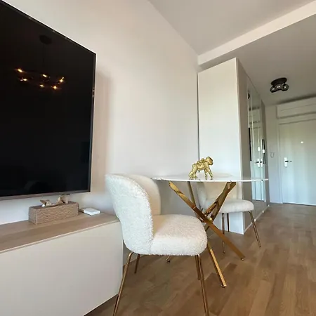 Greenview Sajdikove Humence